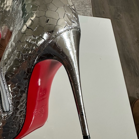 Christian Louboutin Silver So Kate 100 Specchio Martele Ankle Boots - Picture 3 of 8